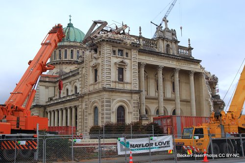 Basilica, post-quake, surrounded by cranes