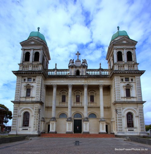 Basilica, pre-quakes, front-view, red sticker on door, 2011 (BeckerFraserPhotos)